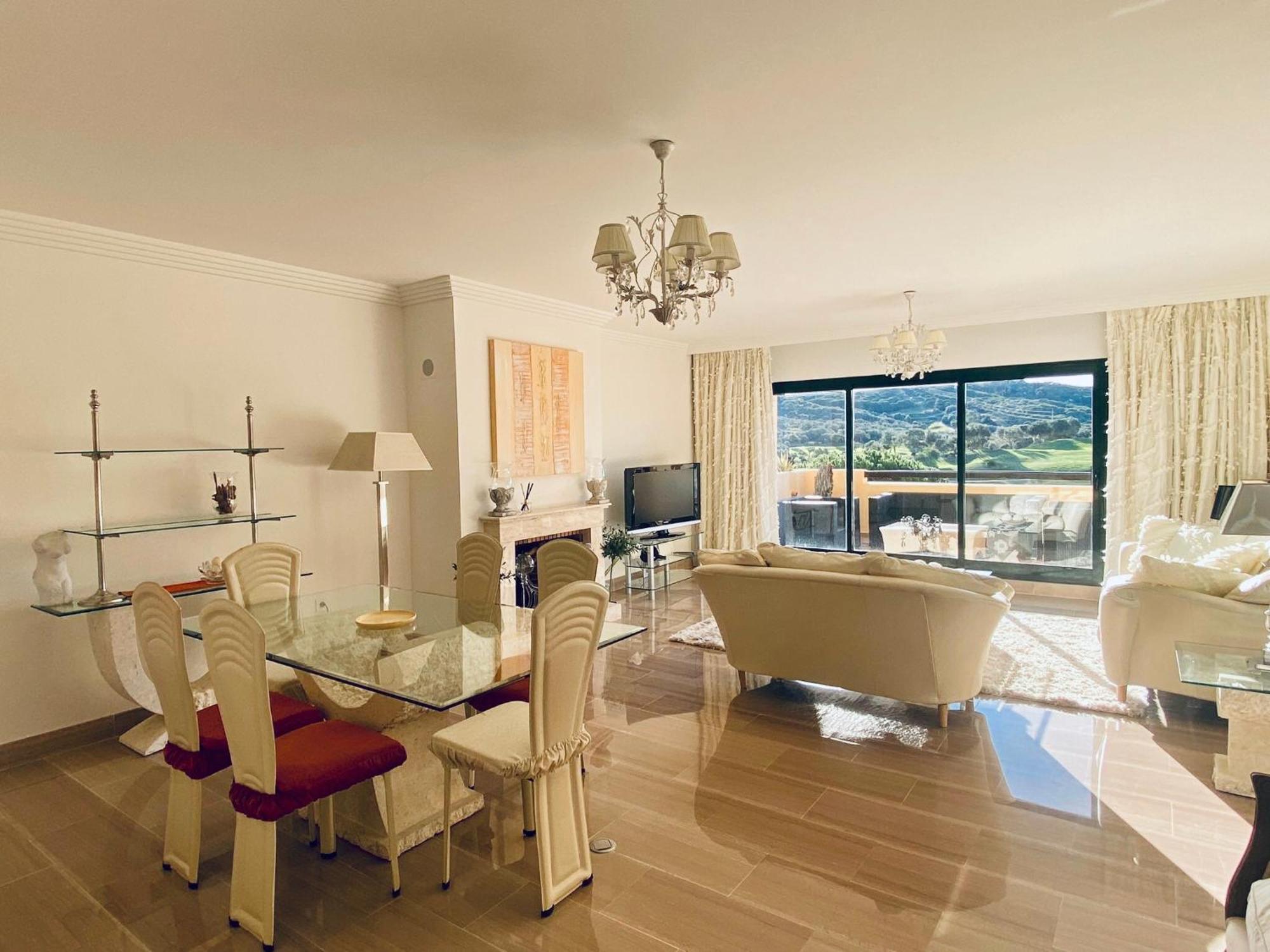 Sunny Retreat With Stunning View * Sotogrande